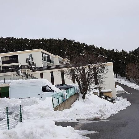Residence Les Balcons Du Golf De Font-Romeu Egat Bagian luar foto